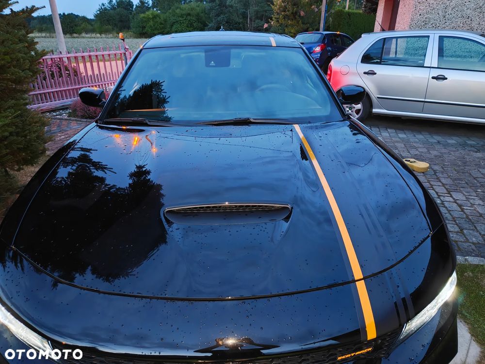 Dodge Charger 6.4 Scat Pack Widebody - 16