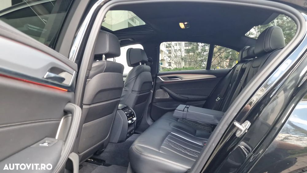 BMW Seria 5 530d xDrive Aut. Luxury Line - 18