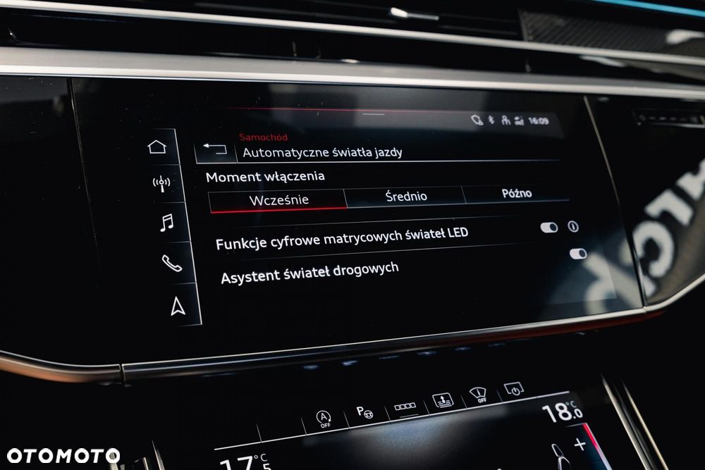 Audi S8 - 26