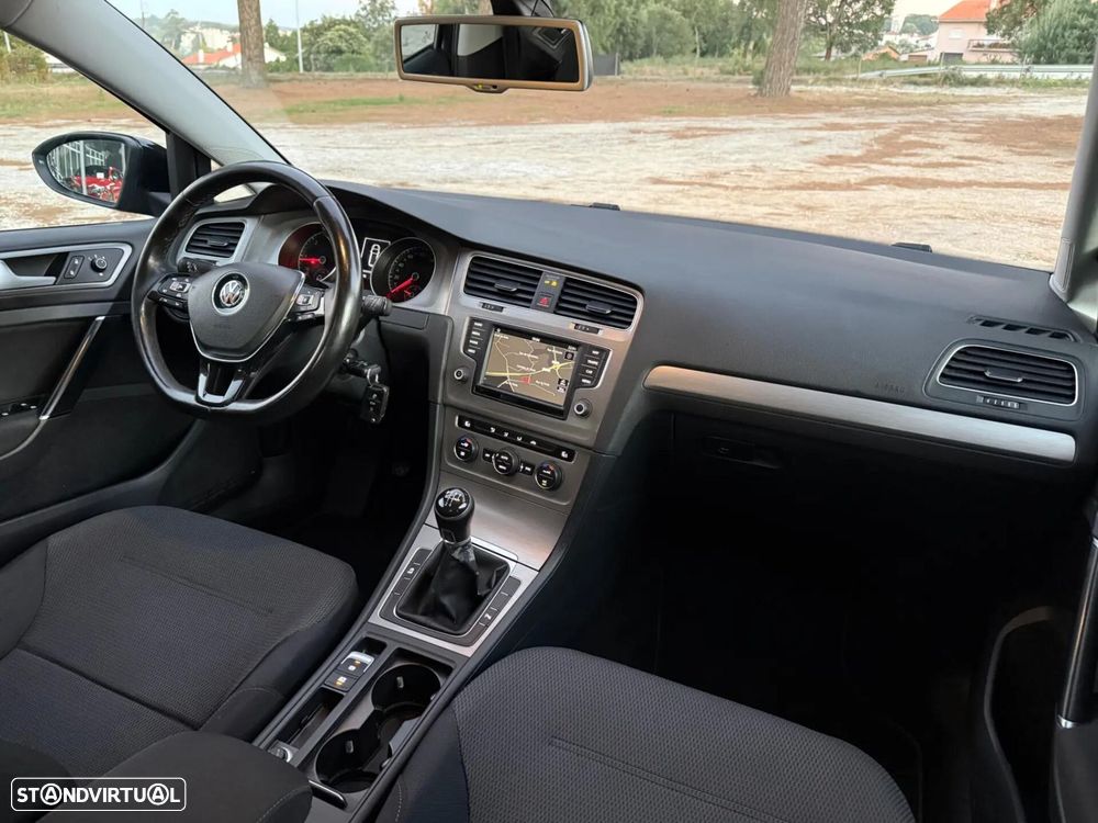 VW Golf Variant 1.6 TDi BlueMotion Confortline - 12