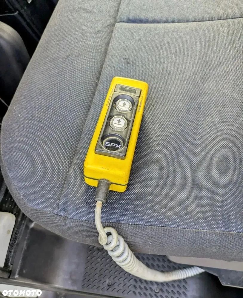 Iveco Iveco Daily 35-140 2018 Rok Doka 7 Osób Kiper - 22