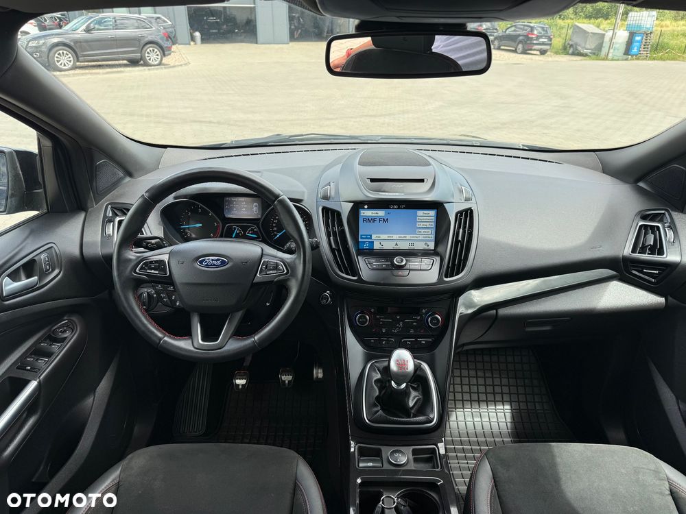 Ford Kuga 2.0 TDCi 4x2 ST-Line - 20