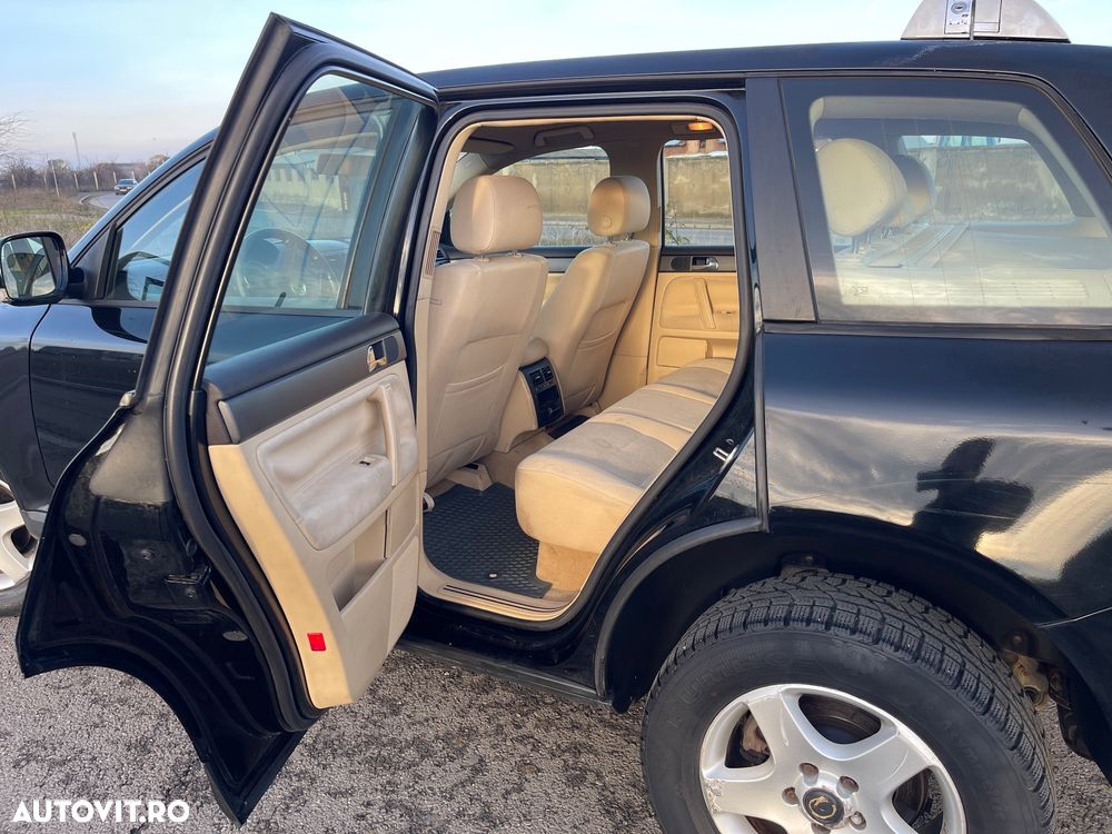 Volkswagen Touareg 2.5 TDI R5 - 17