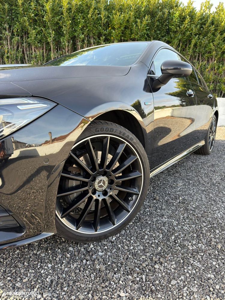 Mercedes-Benz CLA 250 - 21
