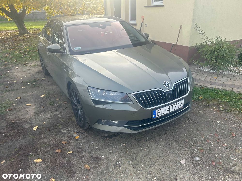 Skoda Superb - 1