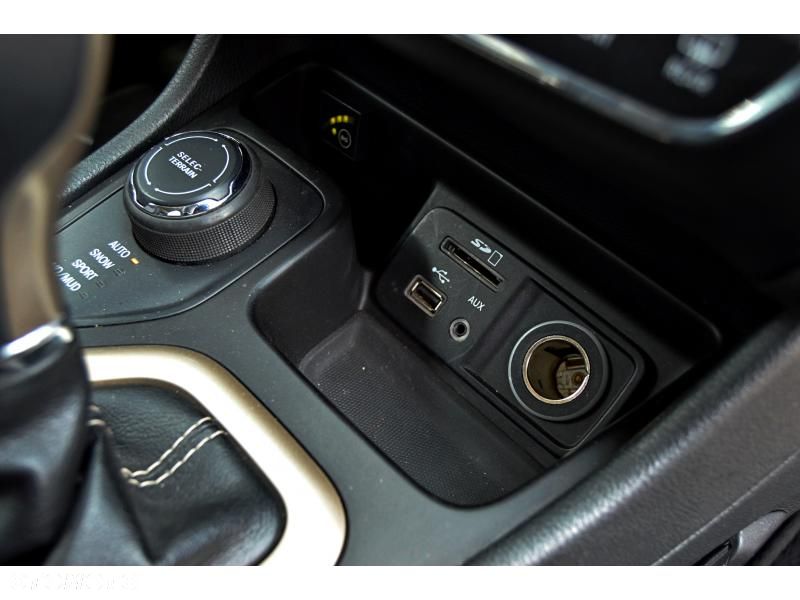 Jeep Cherokee 2.0 T Active Drive I Automatik Limited - 23