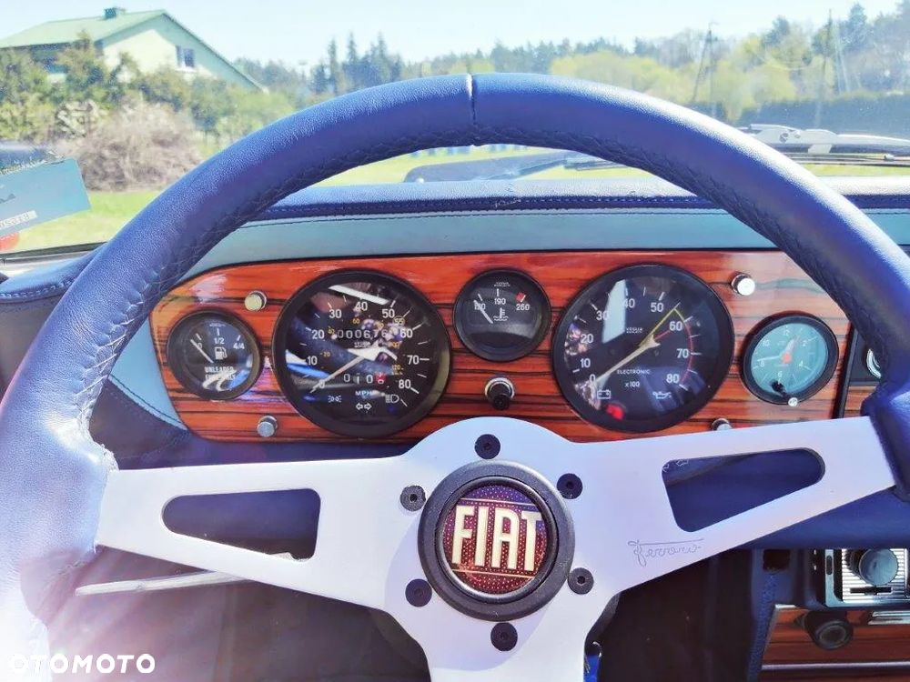 Fiat 124 Spider - 17
