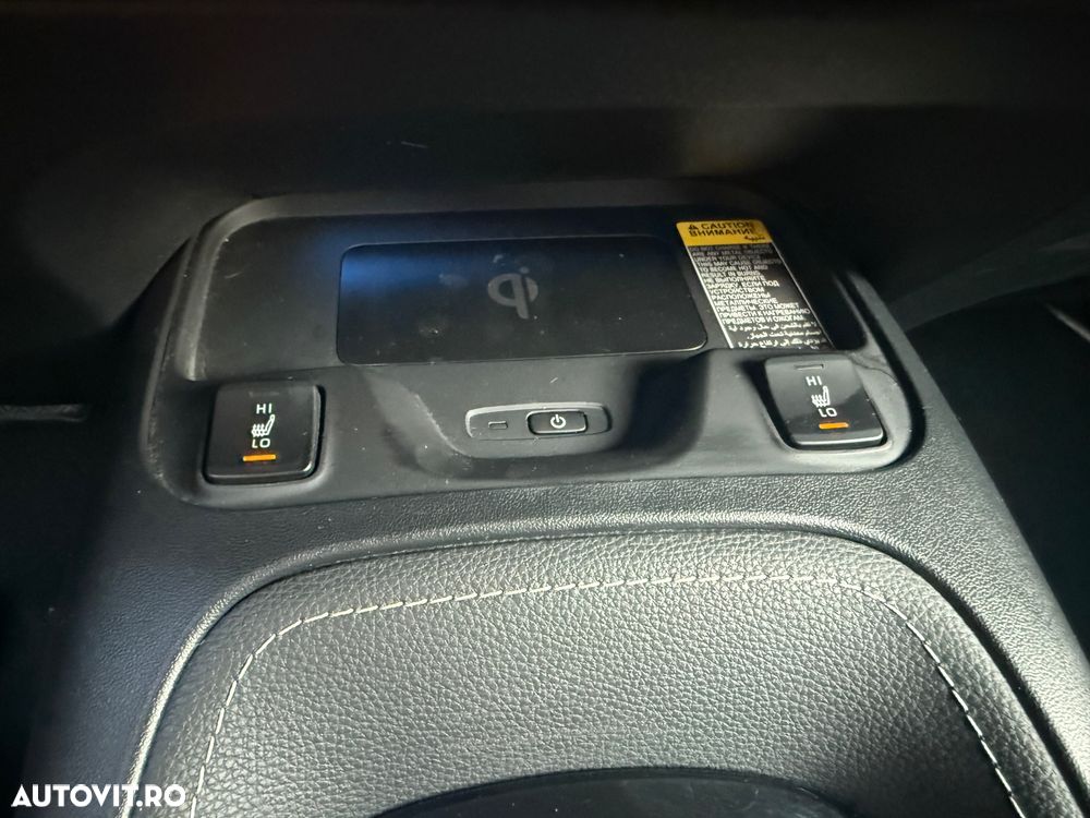 Toyota Corolla 2.0 HSD TS Exclusive Plus - 33