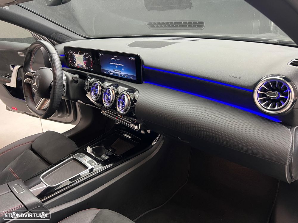 Mercedes-Benz A 180 Limousine 7G-DCT Lim. AMG Line Advanced - 26