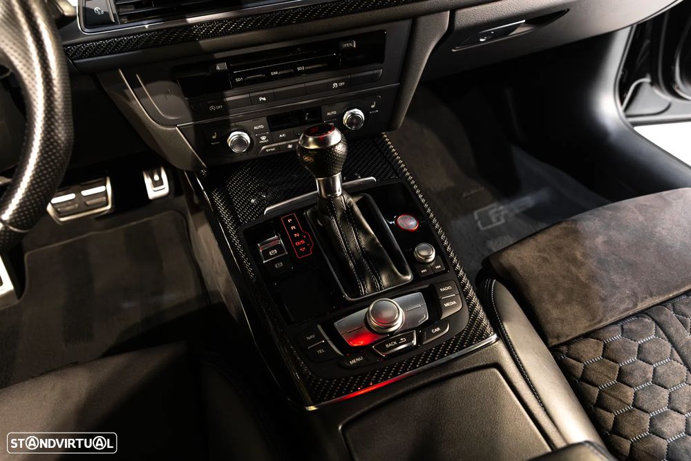 Audi RS6 Avant 4.0 TFSi Plus quattro Tiptronic - 43