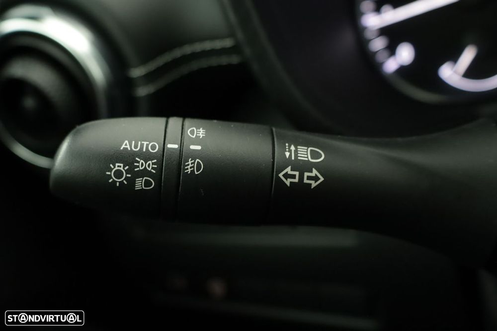 Nissan Juke 1.0 DIG-T Tekna - 17