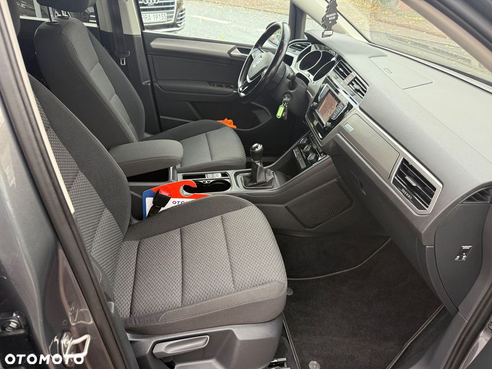 Volkswagen Touran 1.4 TSI (BlueMotion Technology) Comfortline - 10