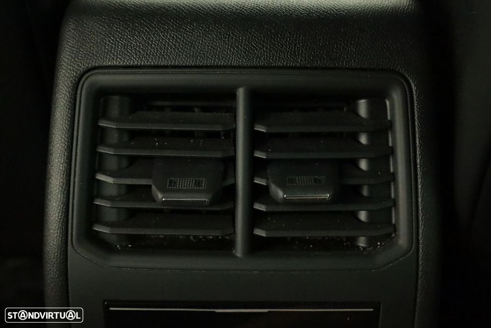 Cupra Leon ST 1.4 e-Hybrid MID DSG - 23