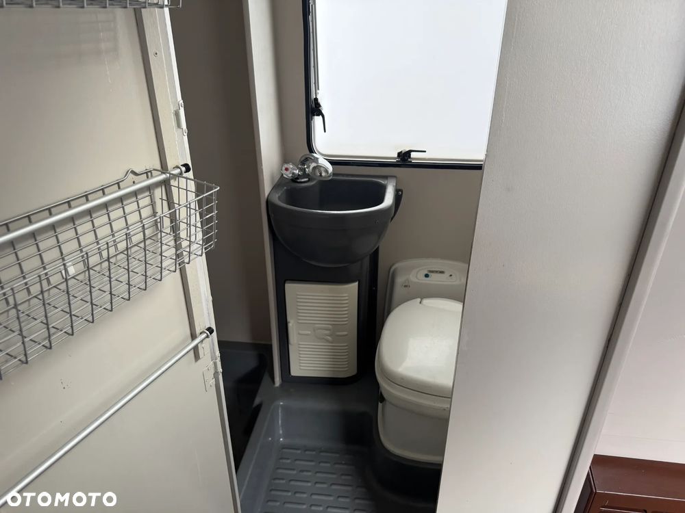 Ford Transit - 25