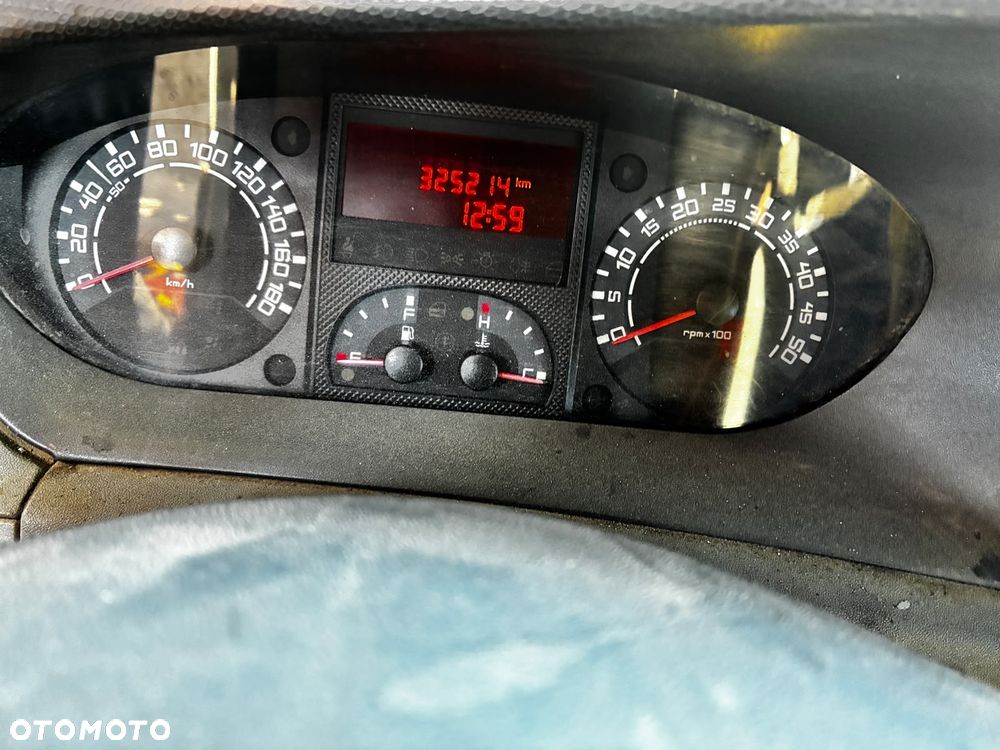Iveco DAILY 35C15 - 6
