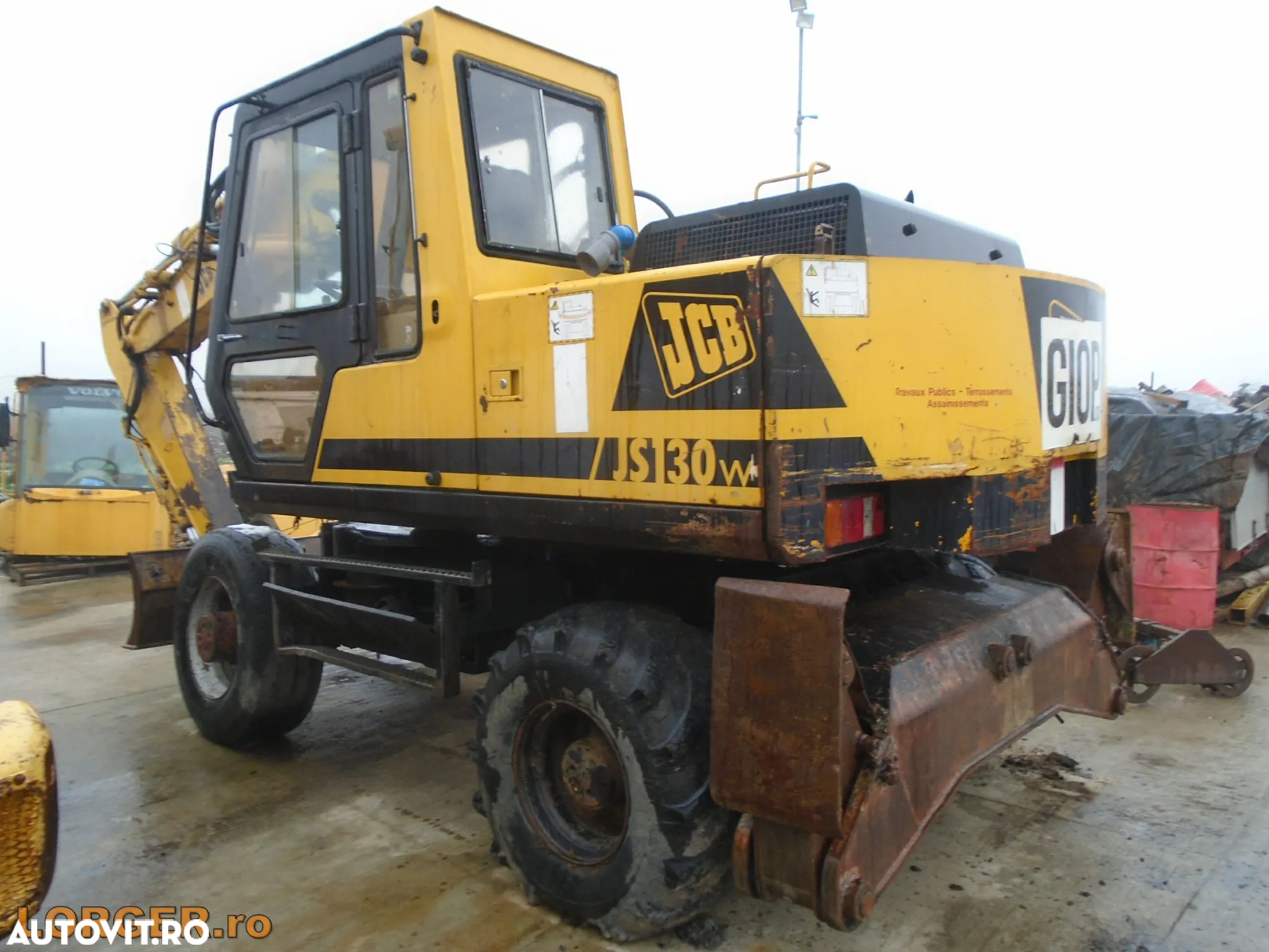 JCB JS130W - 3