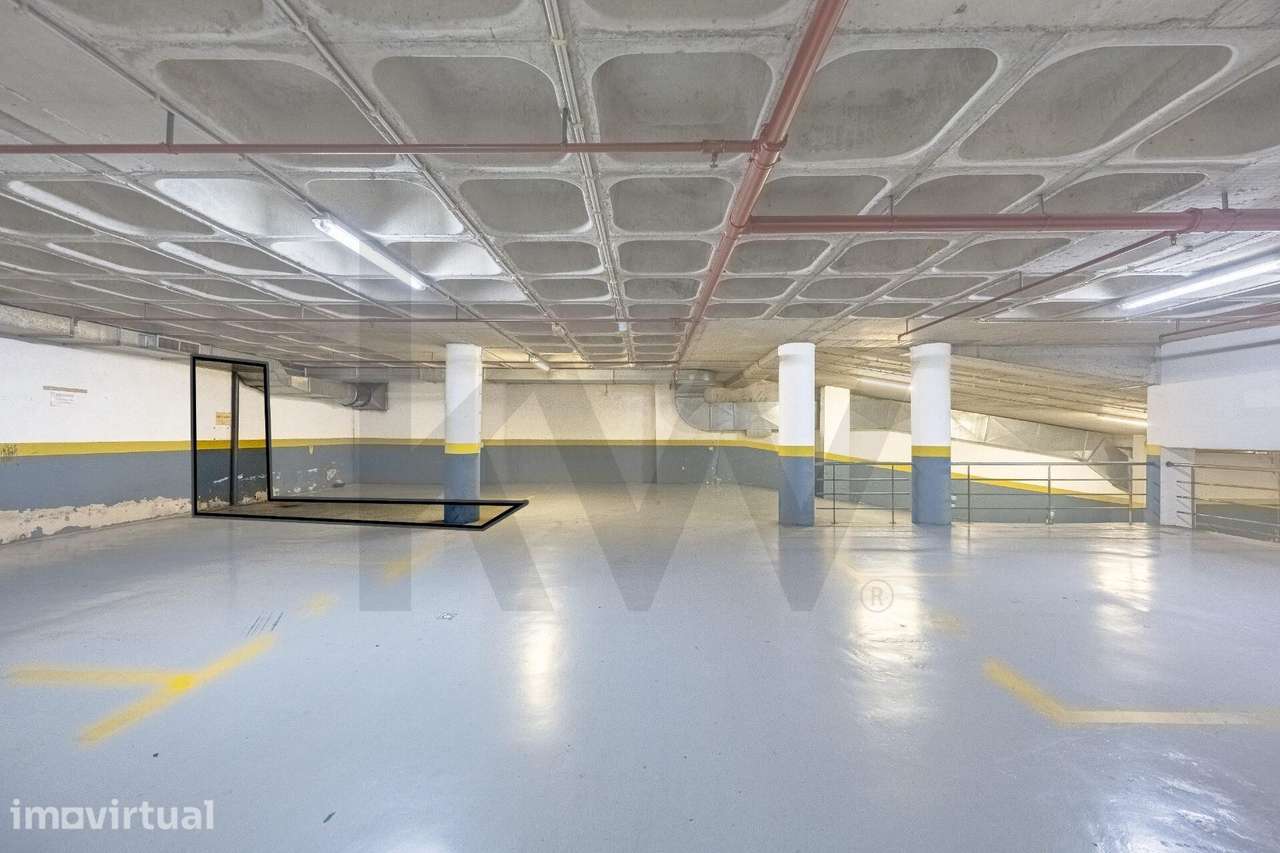 Lugar de Estacionamento com 12,50 m2 no Centro do Funchal | Sé – Madei - Grande imagem: 5/18
