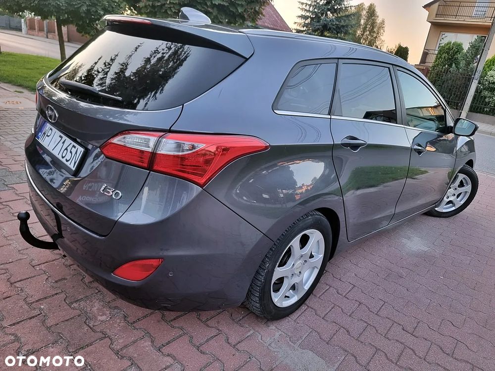 Hyundai i30 blue Kombi 1.6 GDi Style - 21