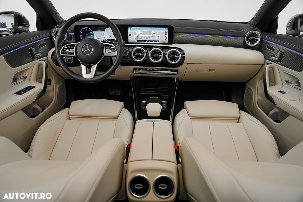Mercedes-Benz CLA 180 - 19