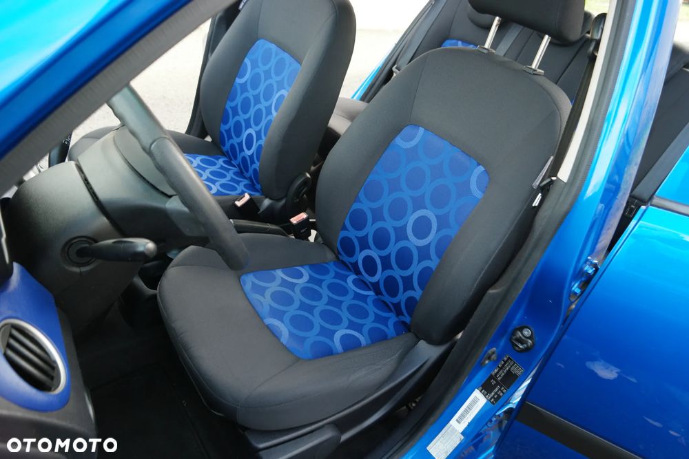 Hyundai i10 1.1 Style - 25