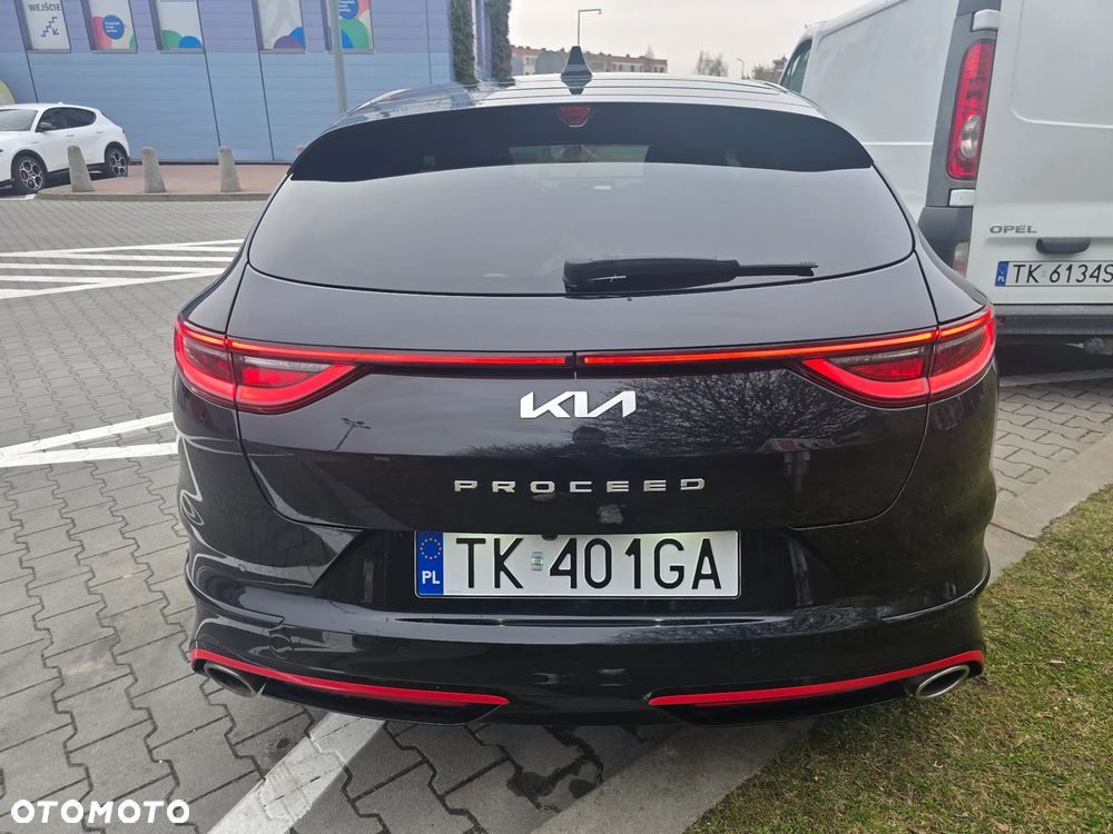 Kia ProCeed - 2