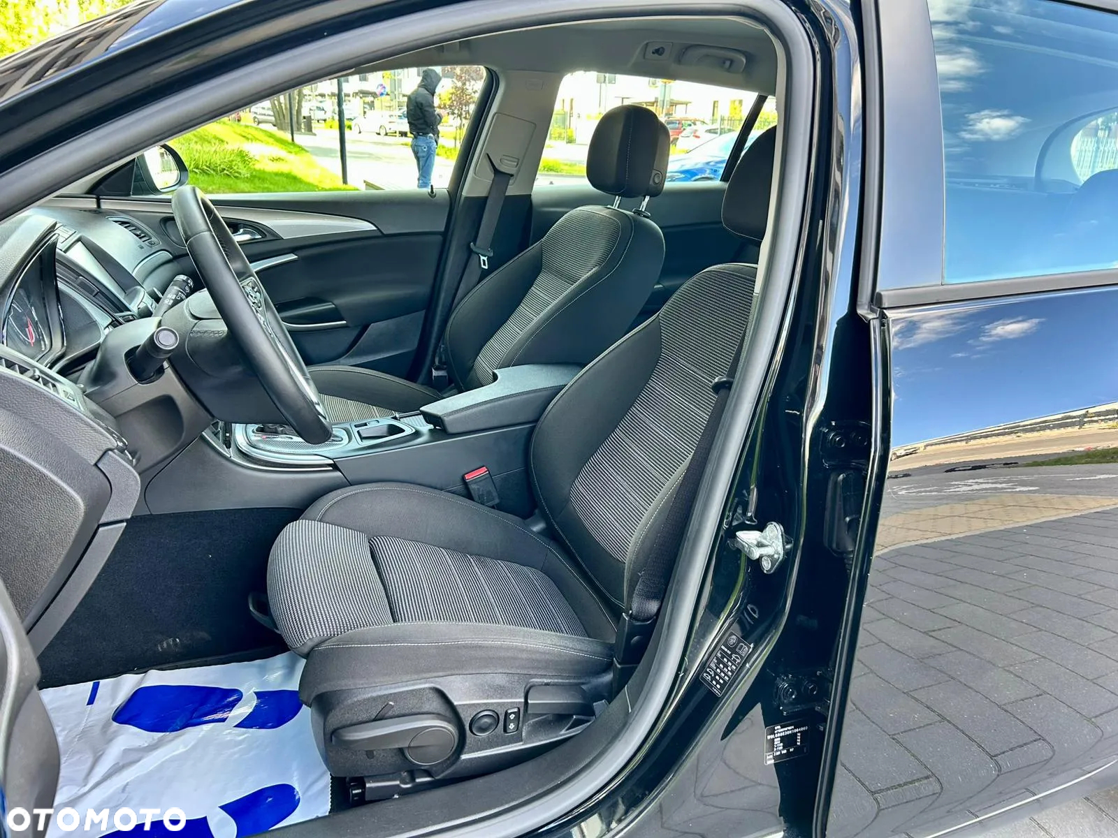 Opel Insignia - 10