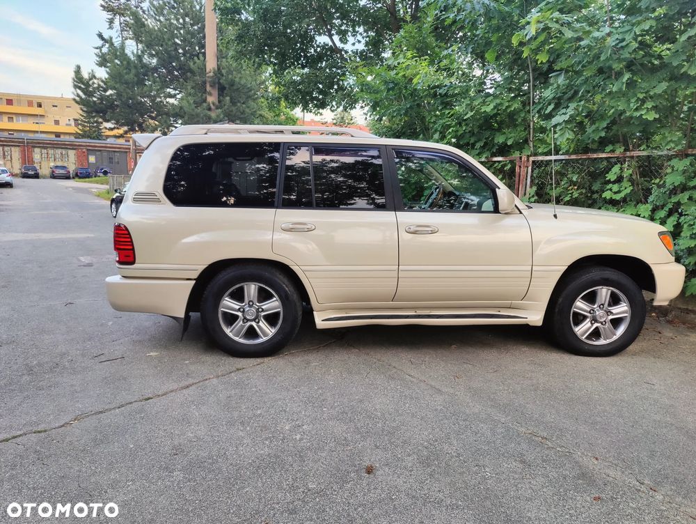Lexus LX - 4