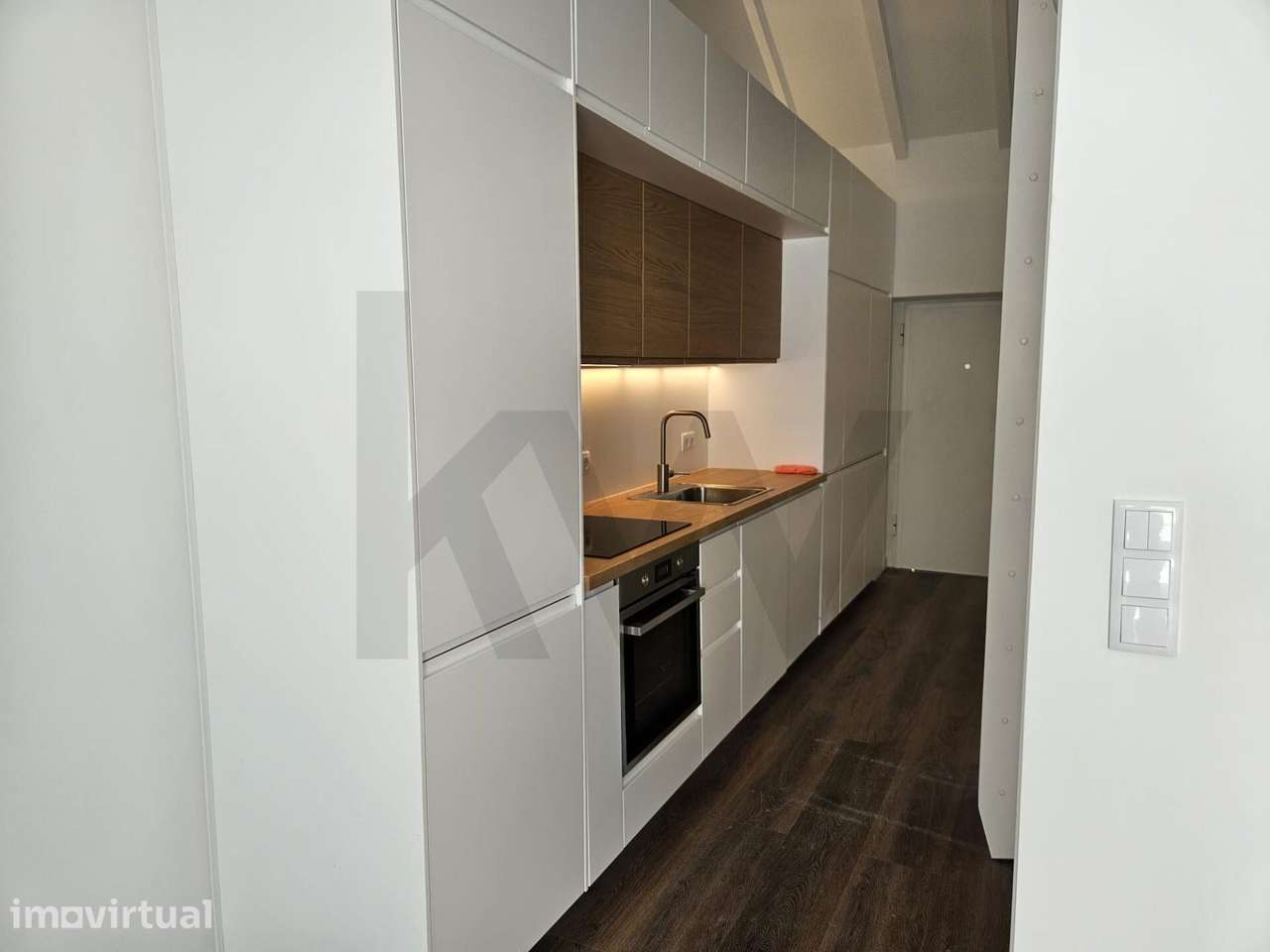Moradia T1 em Porto Salvo - Grande imagem: 5/31