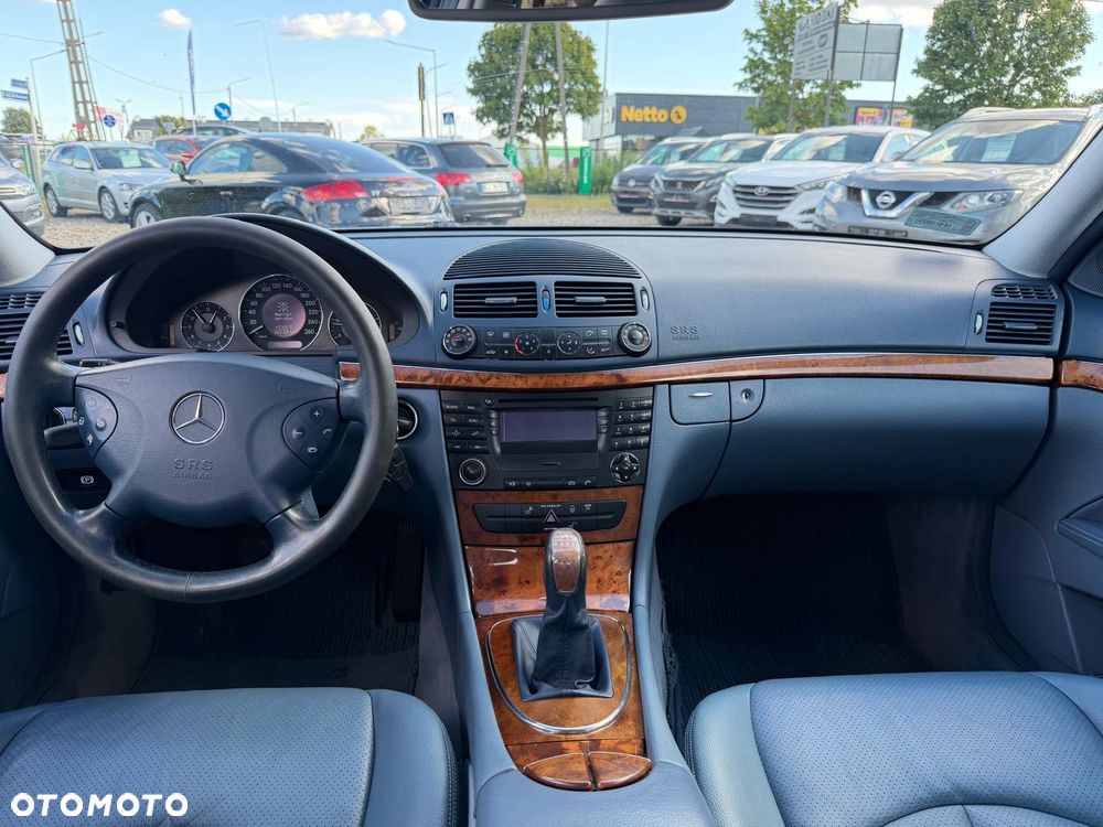 Mercedes-Benz Klasa E 220 CDI T Elegance - 9