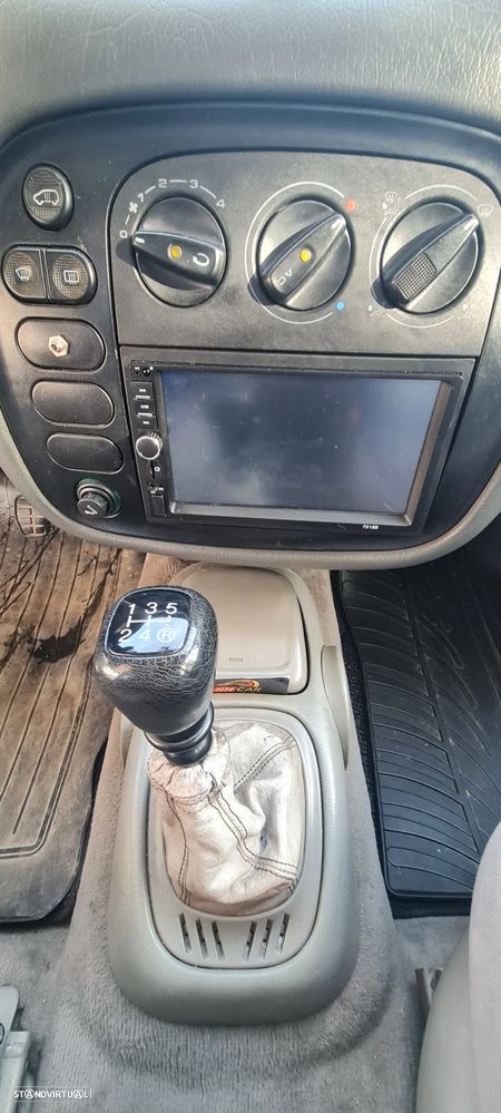 Ford Galaxy 1.9 TD - 7