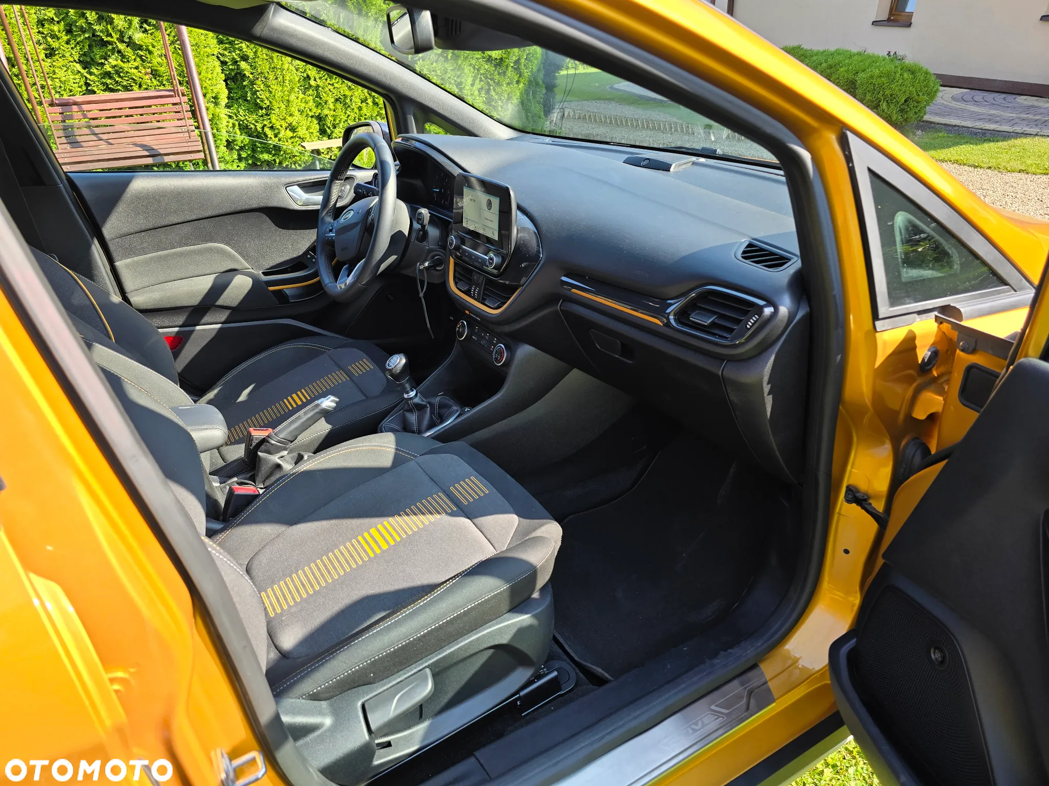 Ford Fiesta 1.5 TDCi ACTIVE - 9