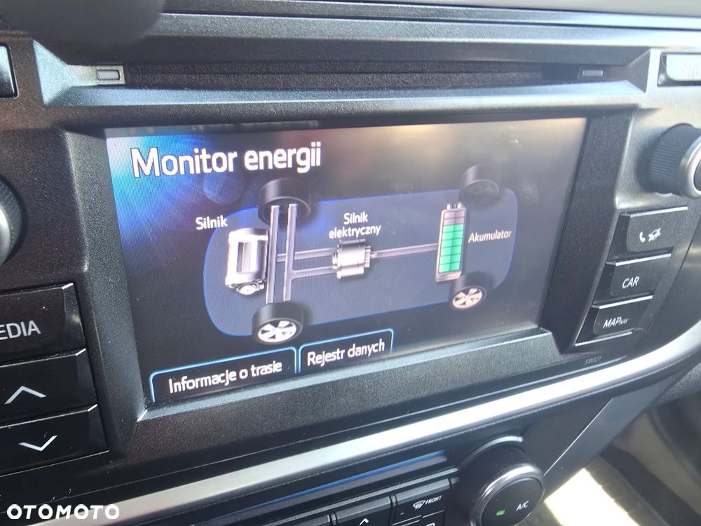 Toyota Auris - 17