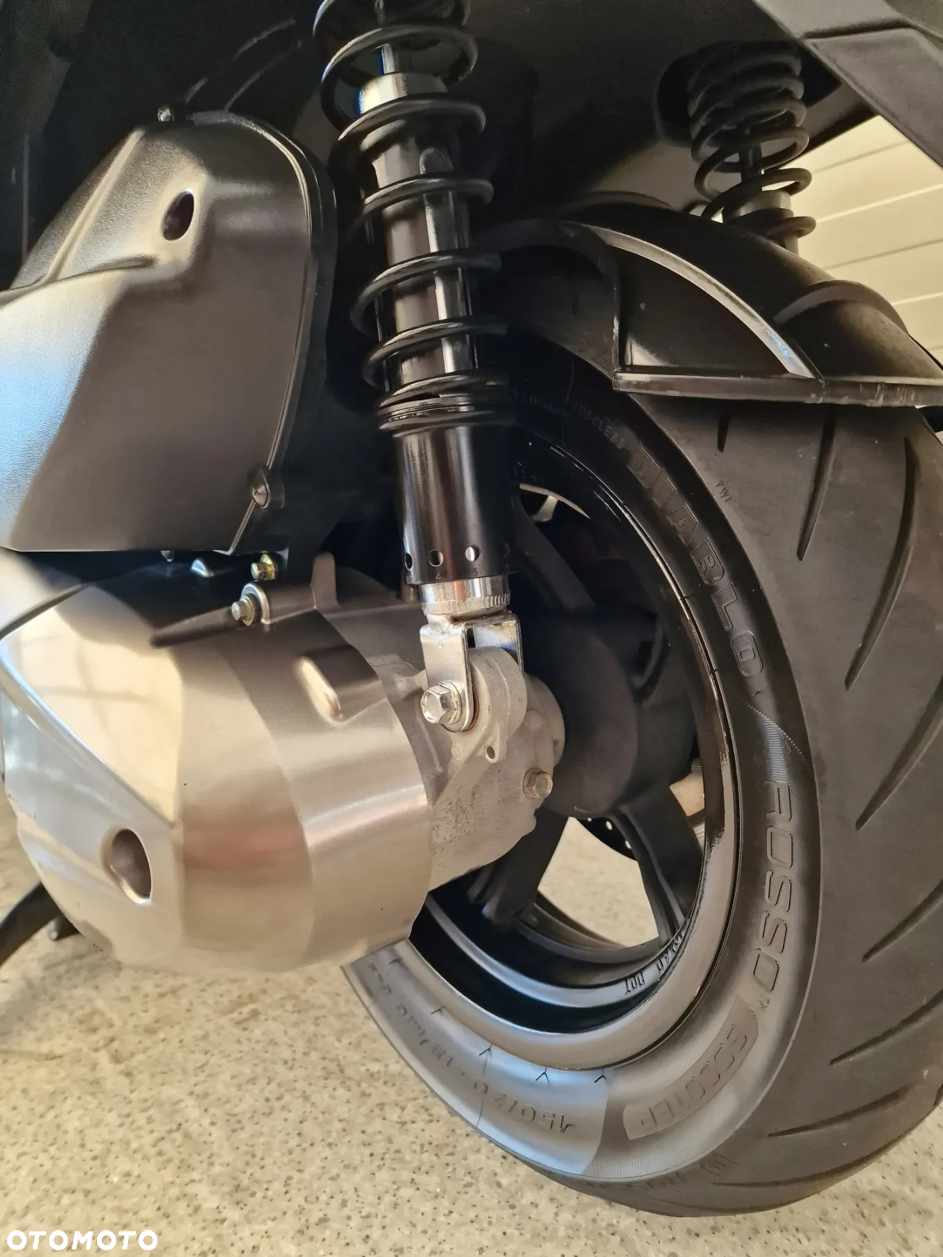 Kymco Downtown - 7