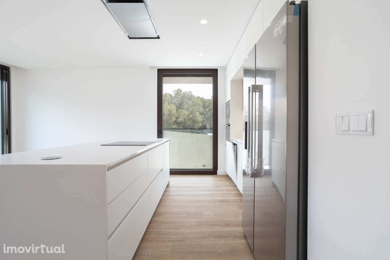 Luxuosa Moradia com piscina em Bicesse - Grande imagem: 5/34