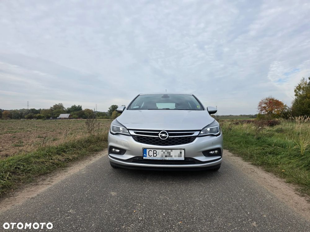Opel Astra 2016 photo 2