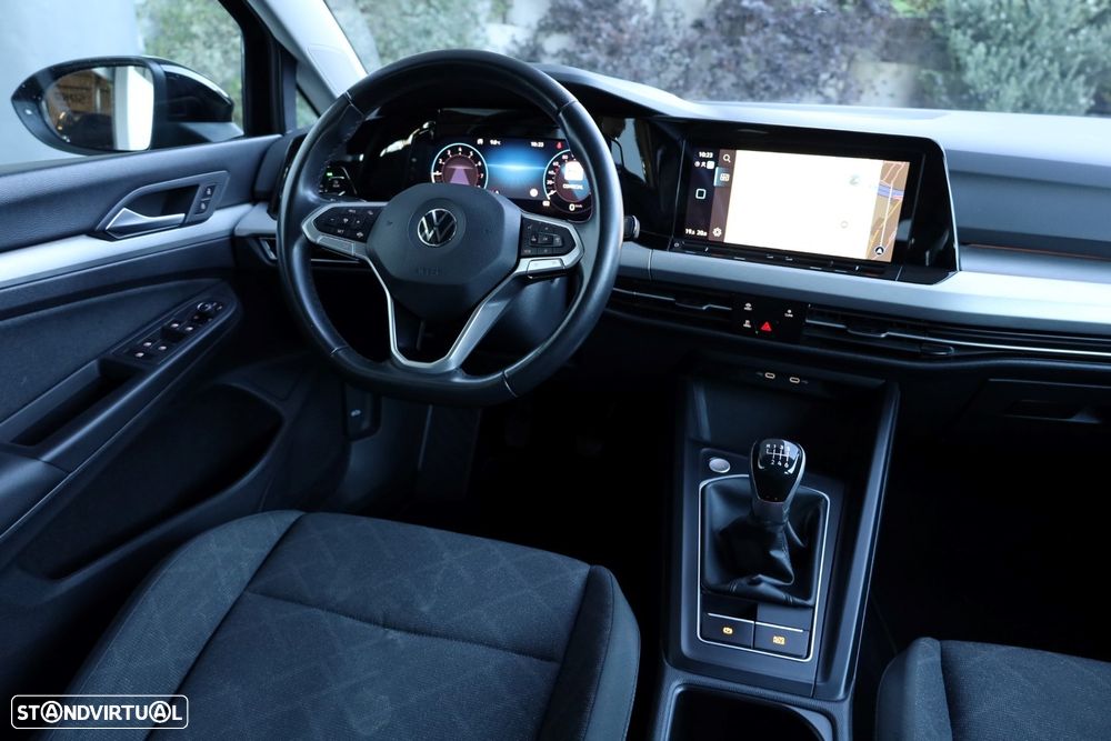 VW Golf 1.0 TSI Life - 13