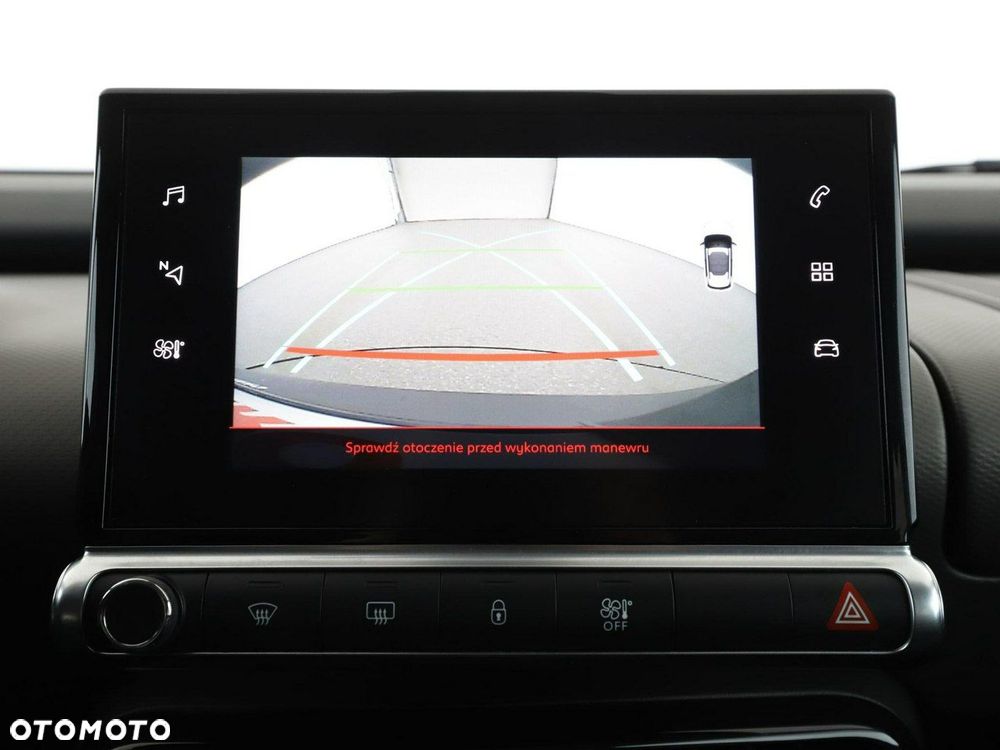 Citroën C4 Cactus 1.2 PureTech Shine S&S - 24