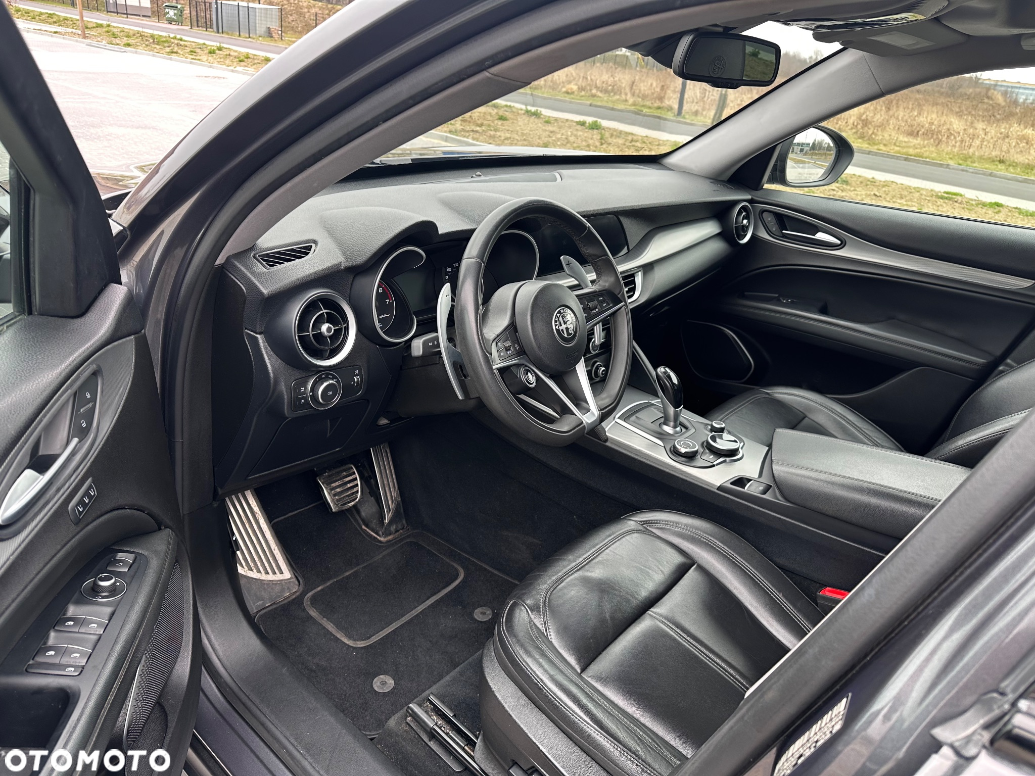 Alfa Romeo Stelvio - 7