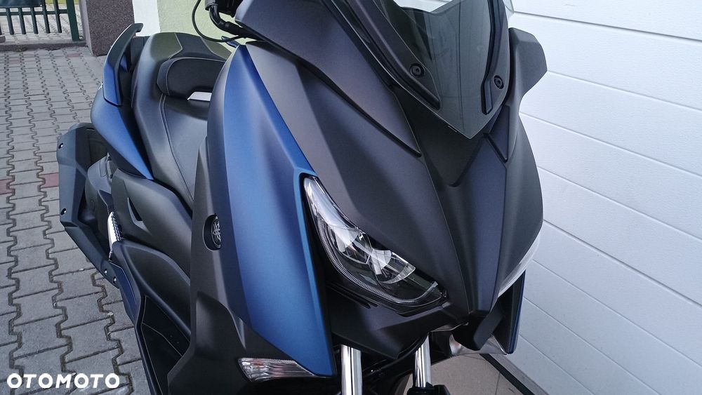 Yamaha X-max - 23