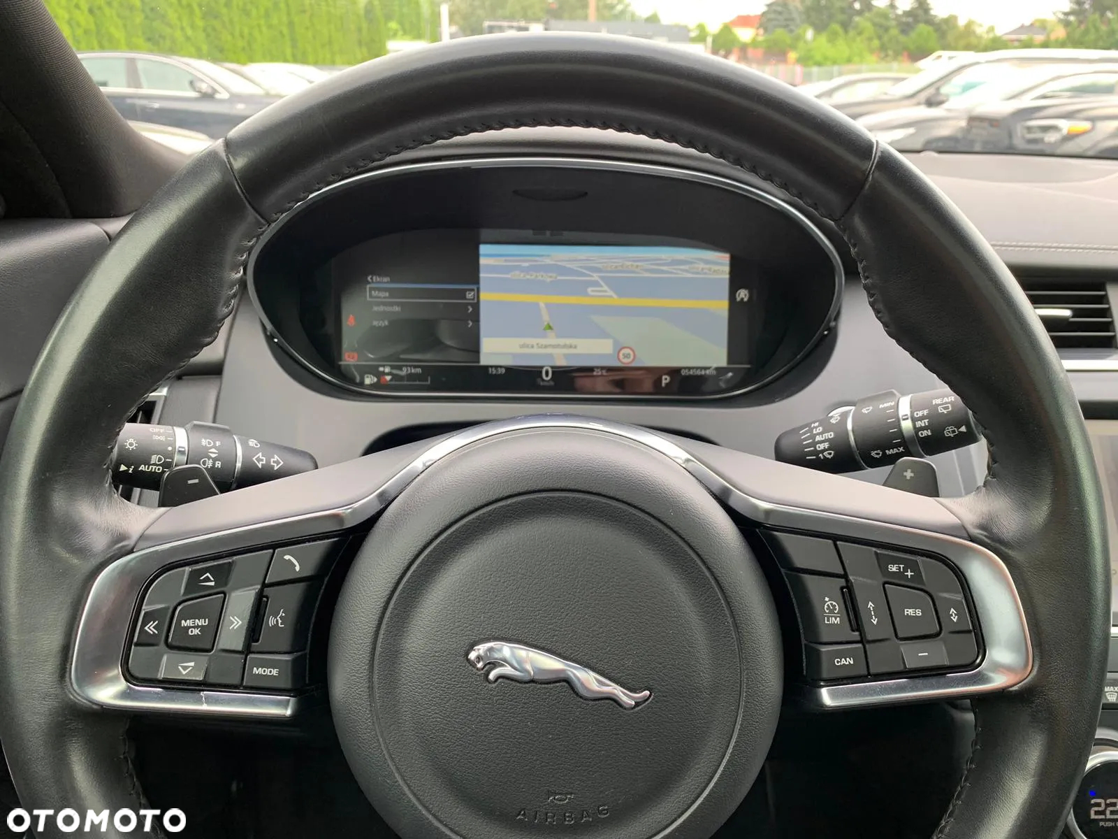 Jaguar E-Pace D180 AWD R-Dynamic S - 10