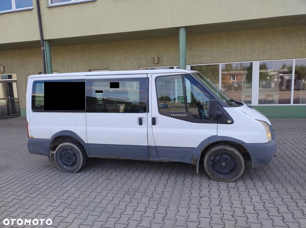 Ford Transit - 1