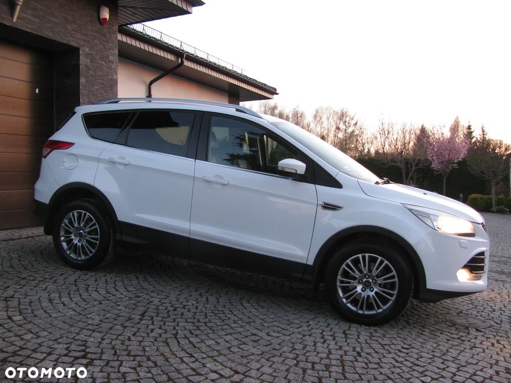 Ford Kuga 2.0 TDCi 2x4 SYNC - 9