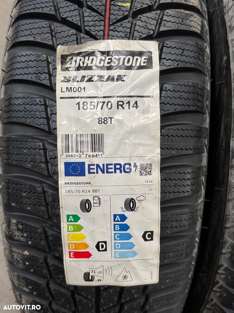 Vând 2 anvelope 185/70/14 bridgestone de iarnă noi - 2