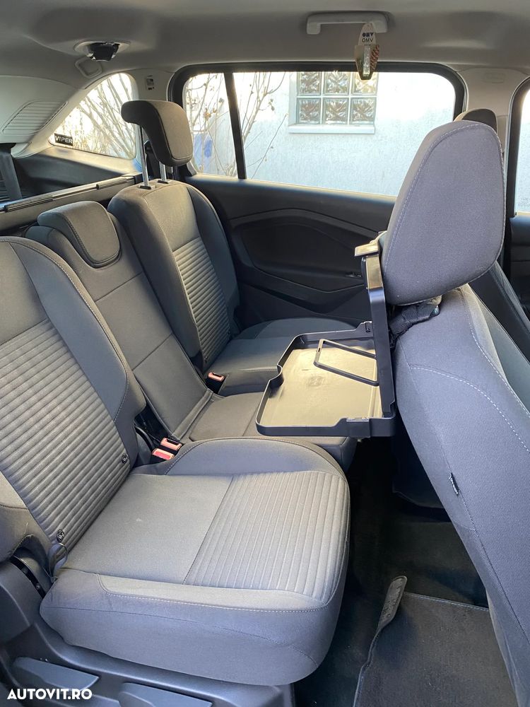 Ford Grand C-Max - 6