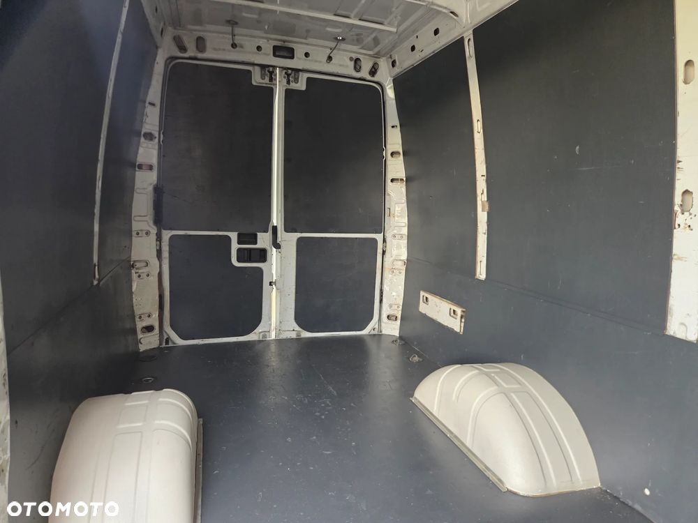 Iveco Daily 40C18 3.0 Hdi - 10