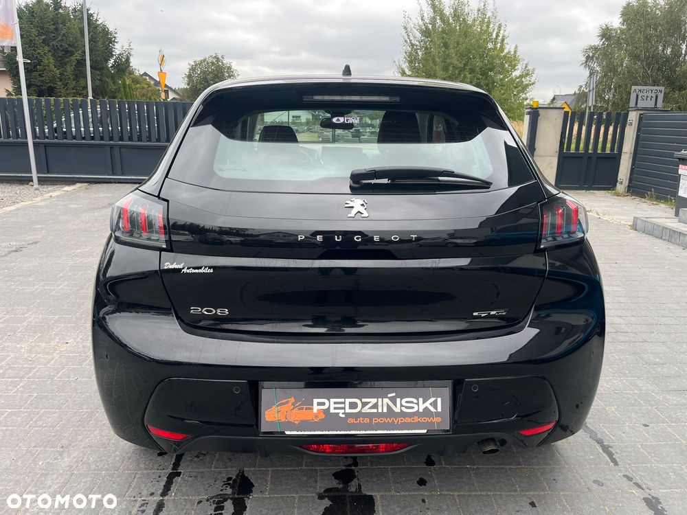 Peugeot 208 - 5