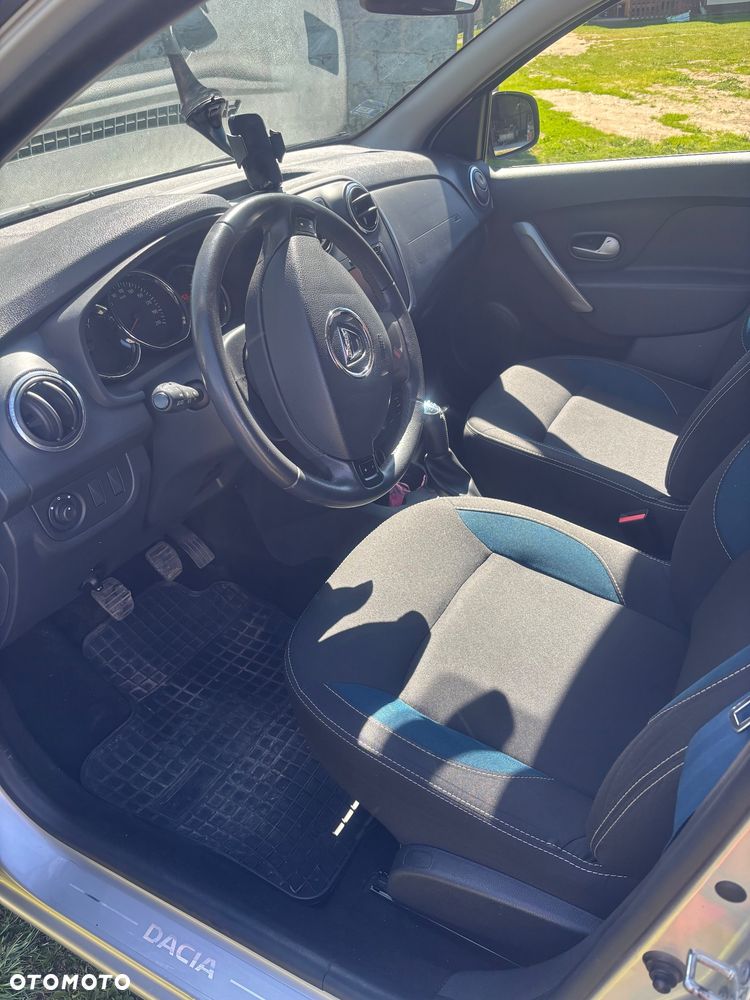 Dacia Sandero 1.2 16V - 6