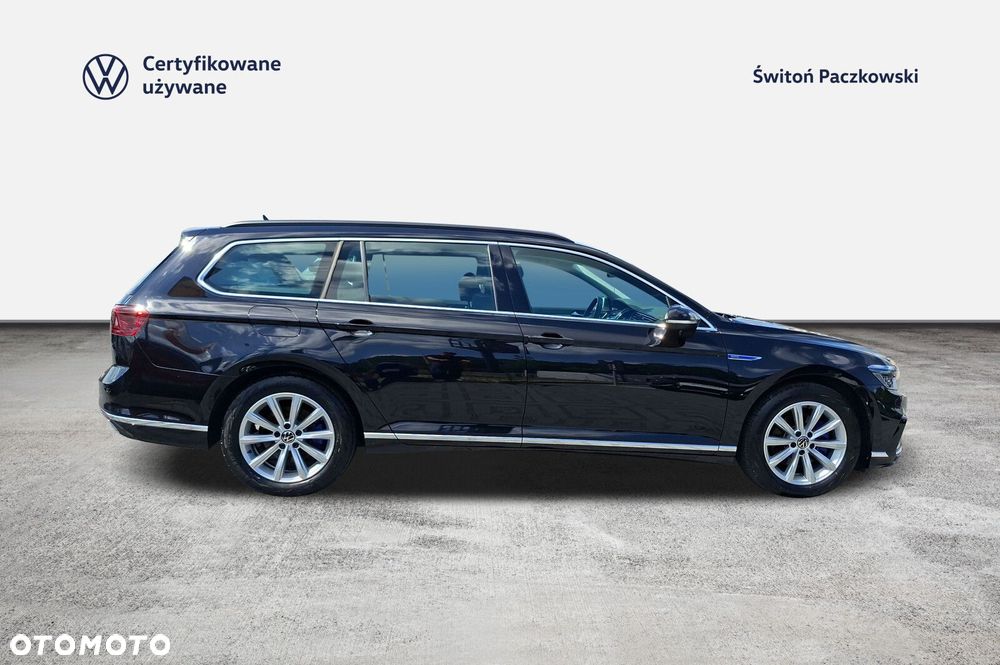 Volkswagen Passat - 5