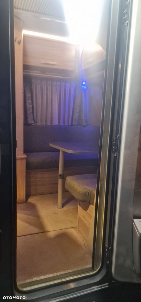 Hymer-Eriba Nova light 442 - 15
