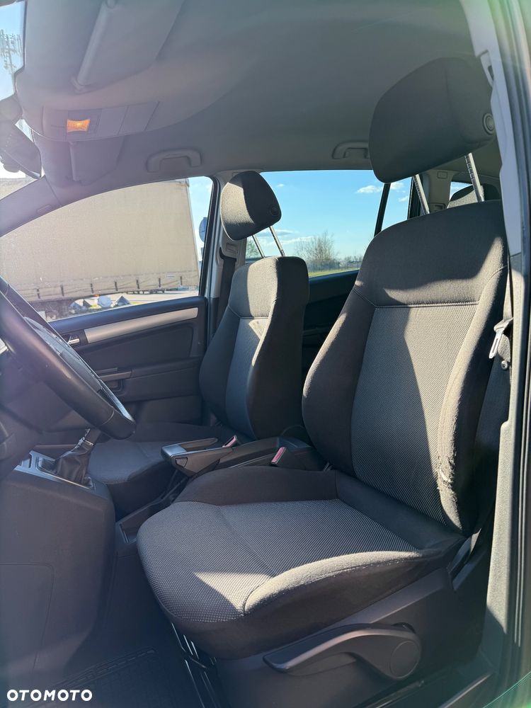 Opel Zafira 1.8 Edition - 15
